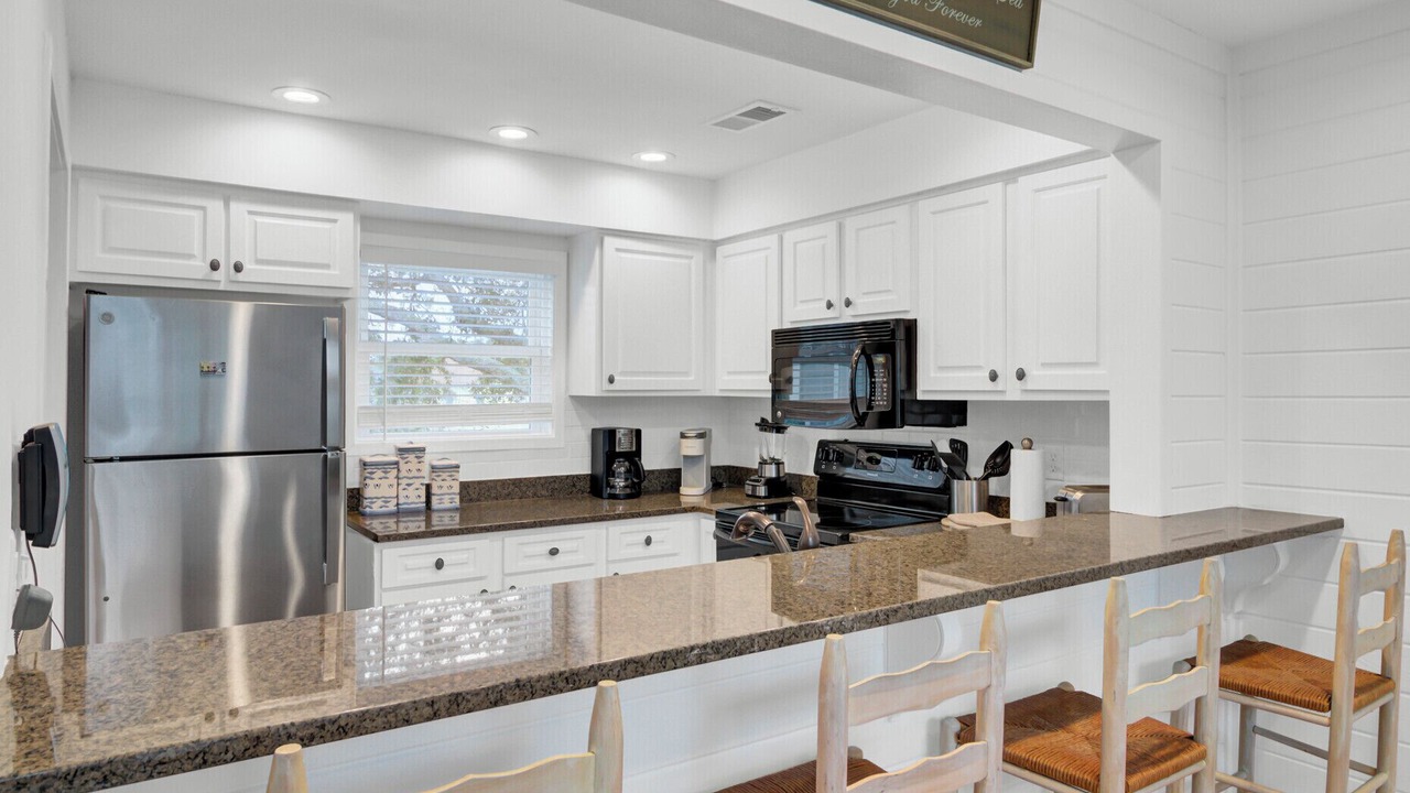 Photo of Kitchen in Pelican Bay
