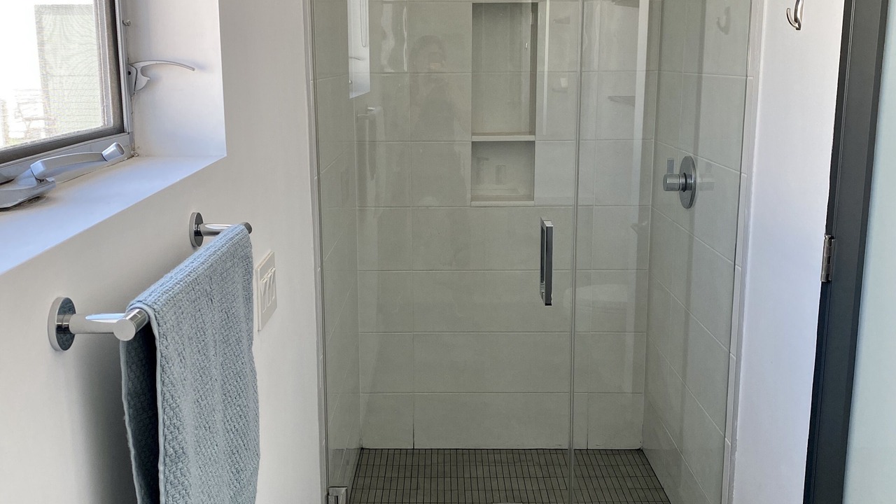 Photo of Bathroom in Melrose