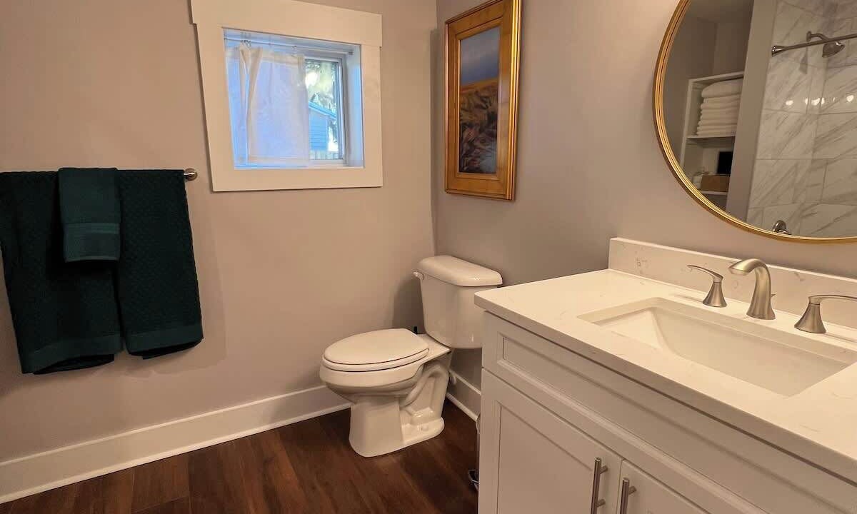 Photo of Bathroom in Whitemarsh Island