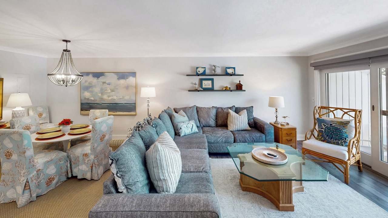 Photo of Livingroom in Isle of Palms