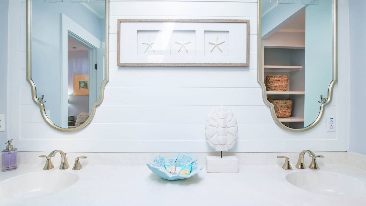 Photo of Bathroom in West Beach