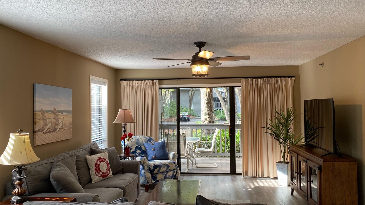 Photo of Livingroom in Palmetto Dunes