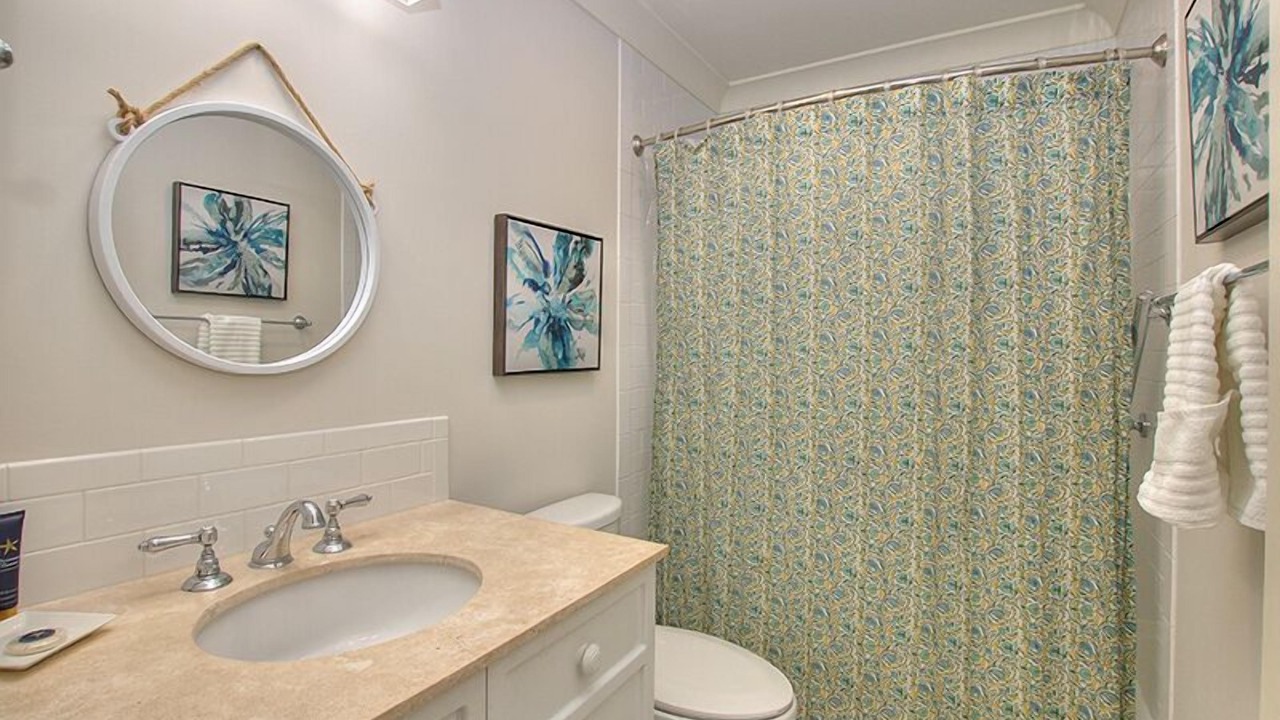 Photo of Bathroom in South Beach