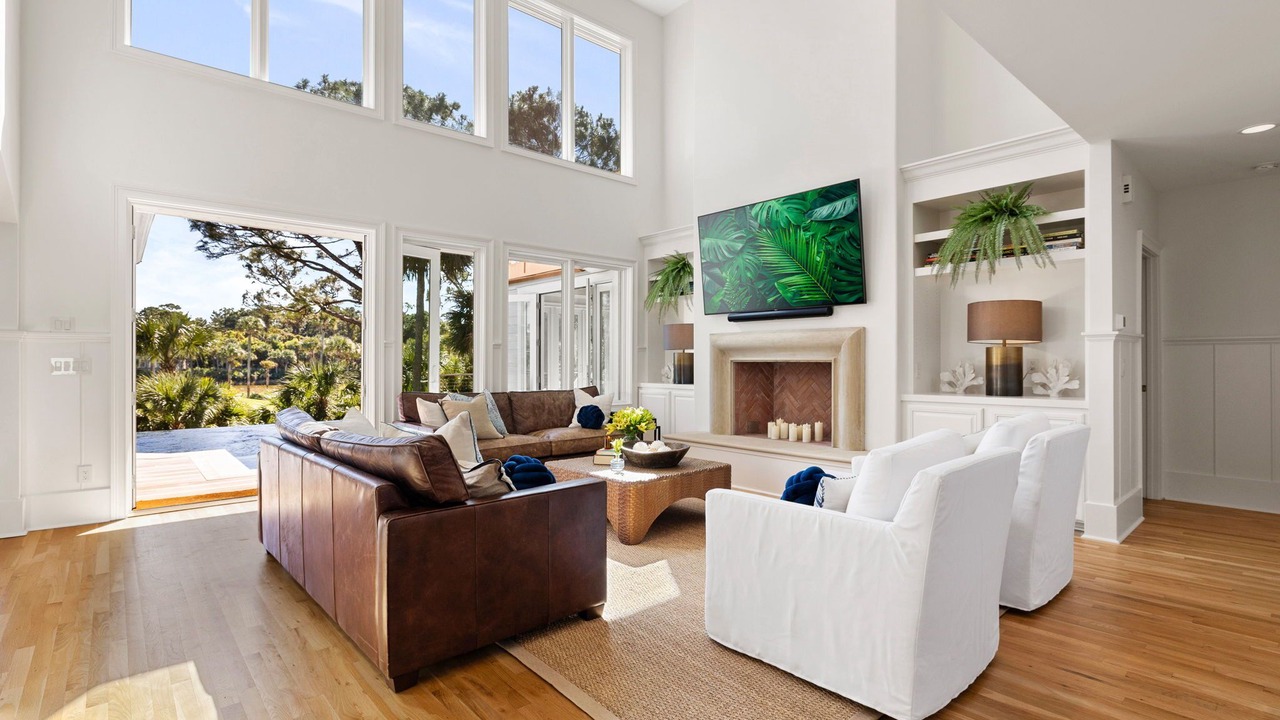 Photo of Livingroom in Vanderhorst Plantation