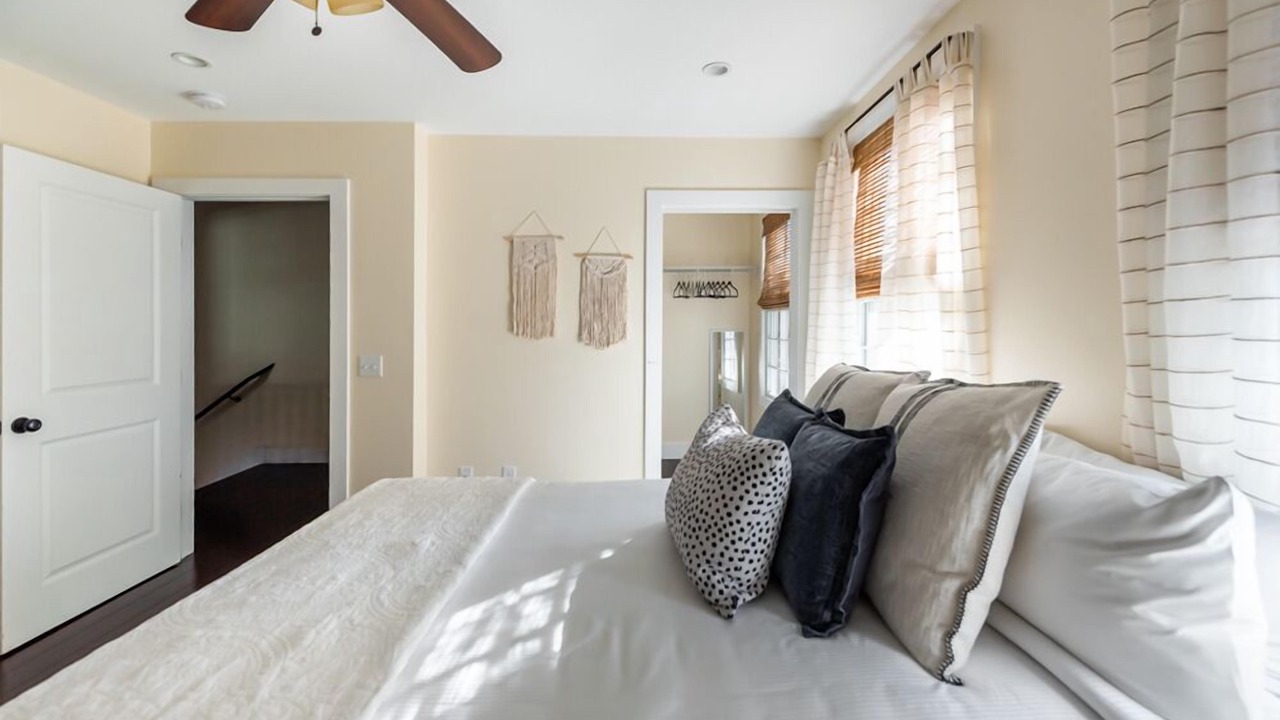 Photo of Bedroom in Historic Downtown Savannah