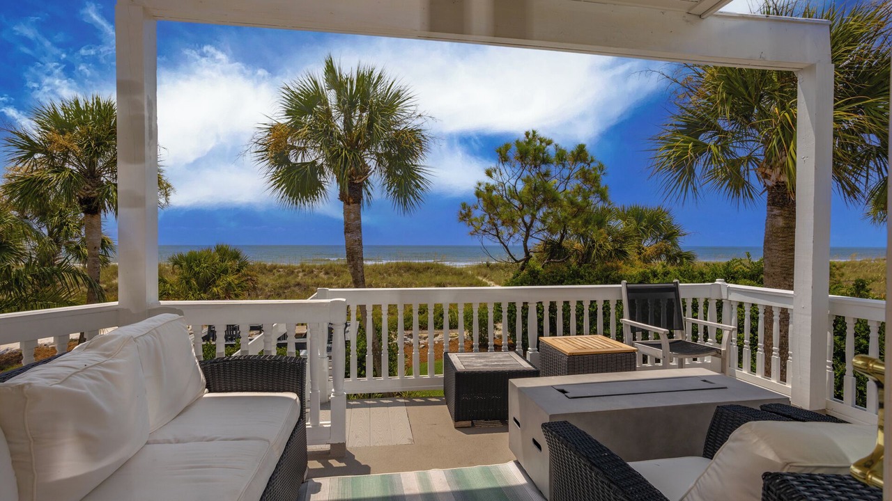 Photo of Patio Balcony in North Forest Beach