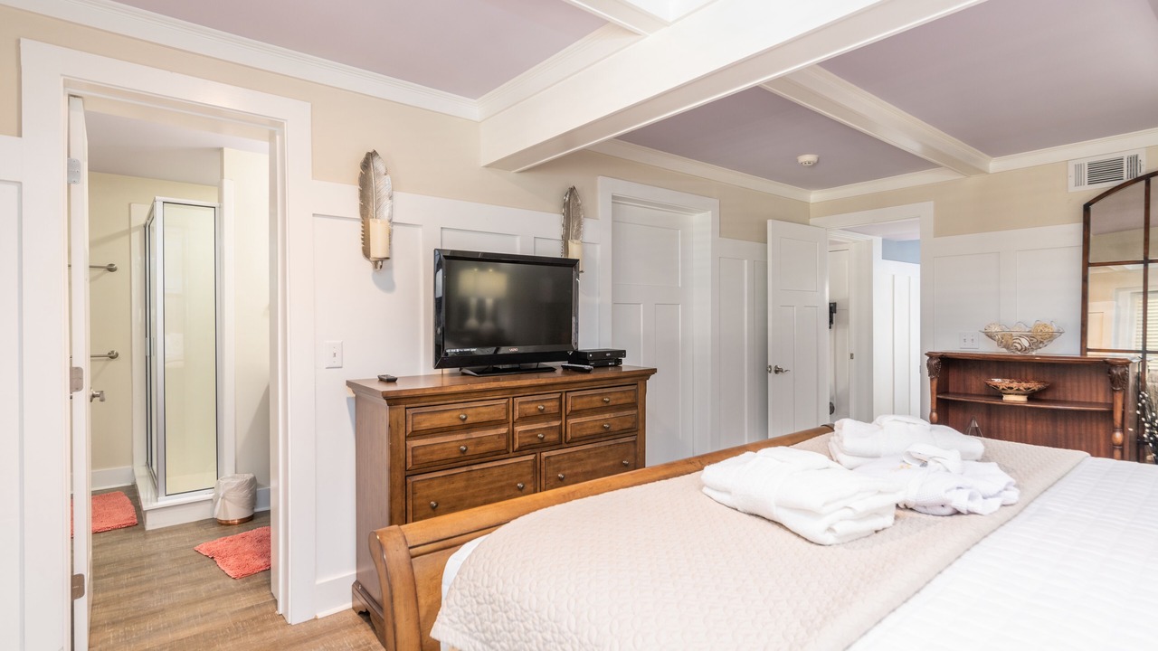 Photo of Bedroom in Beach Lagoon