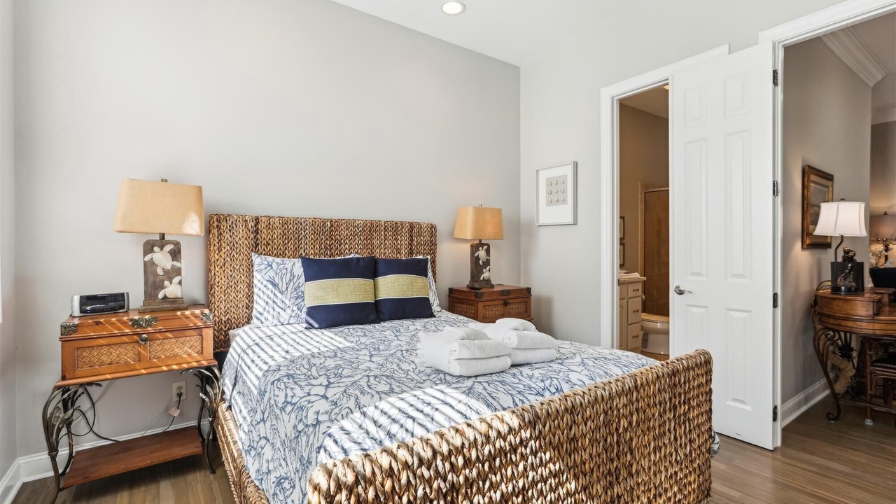 Photo of Bedroom in Palmetto Dunes