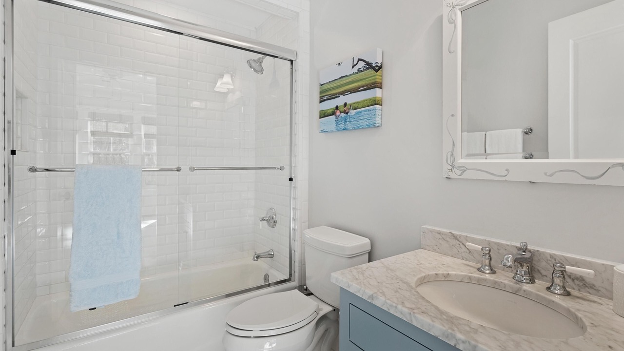 Photo of Bathroom in Vanderhorst Plantation