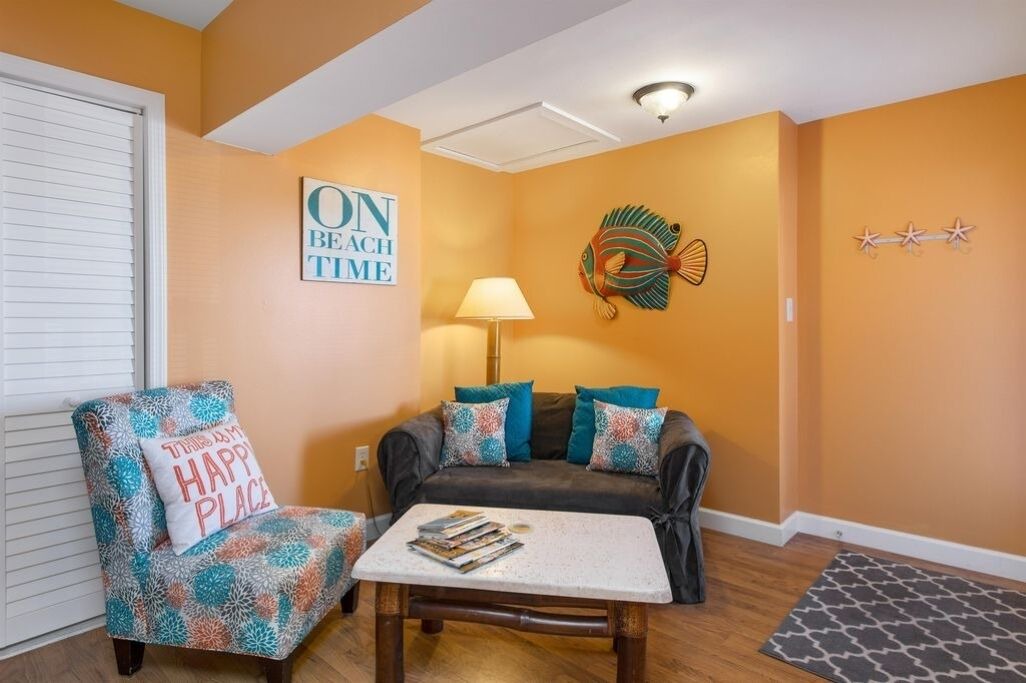Photo of Livingroom in Isle of Palms