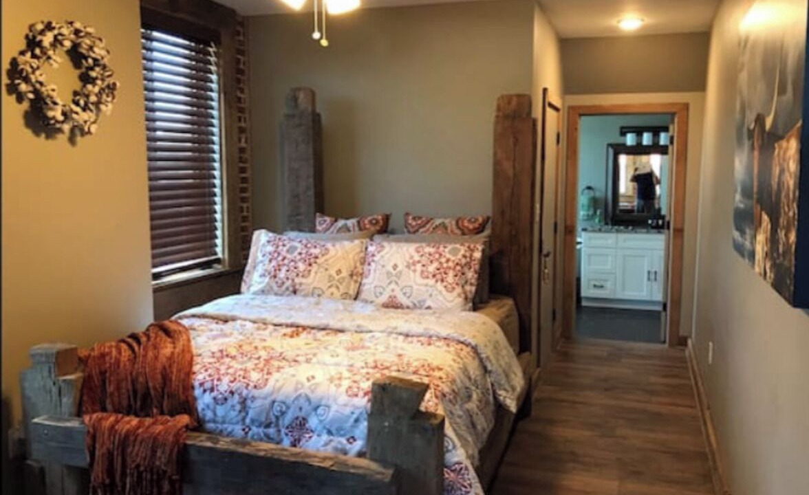 Photo of Bedroom in Hot Springs