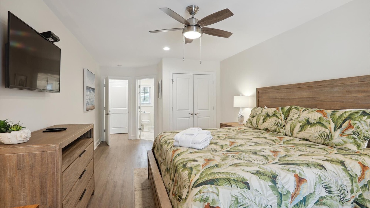 Photo of Bedroom in Folly Field