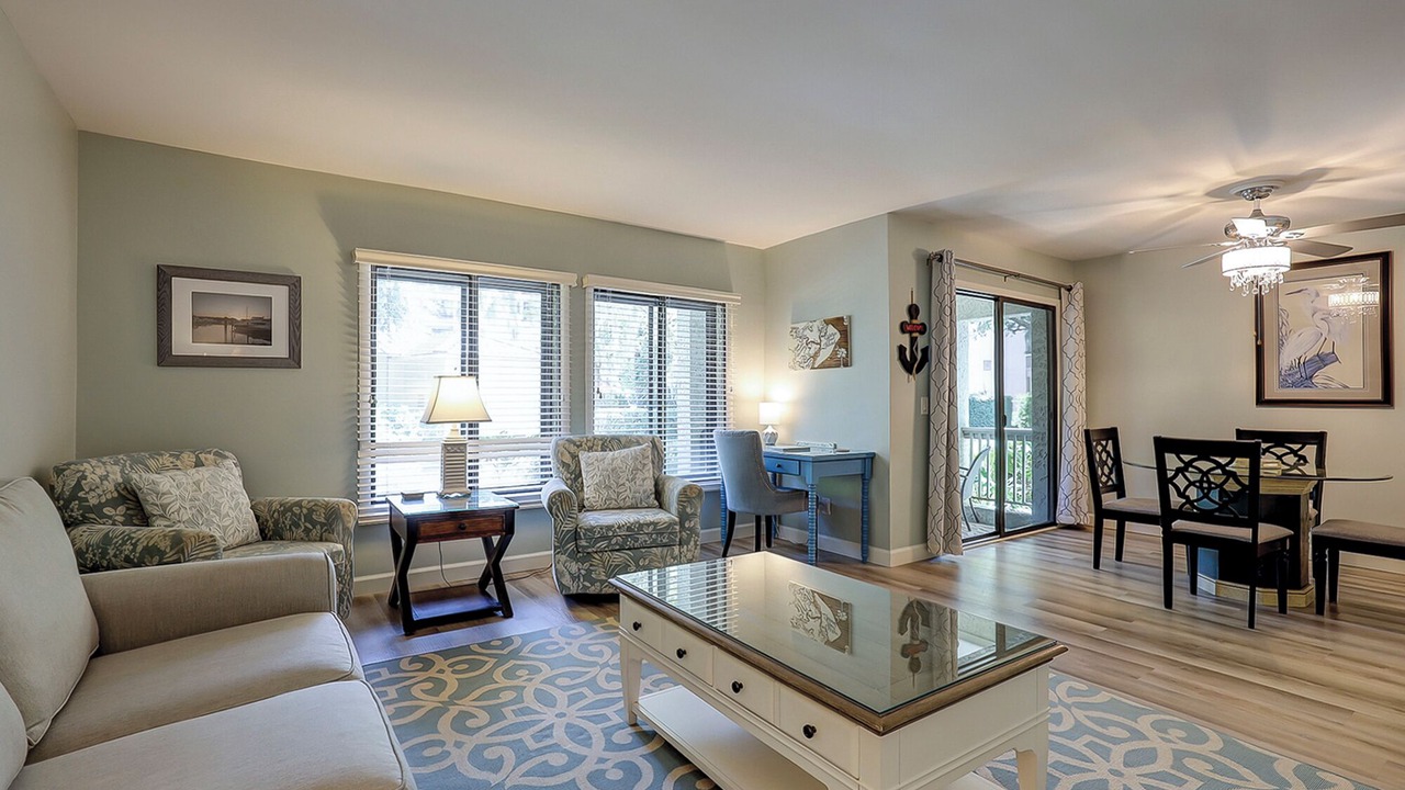 Photo of Livingroom in Harbour Town