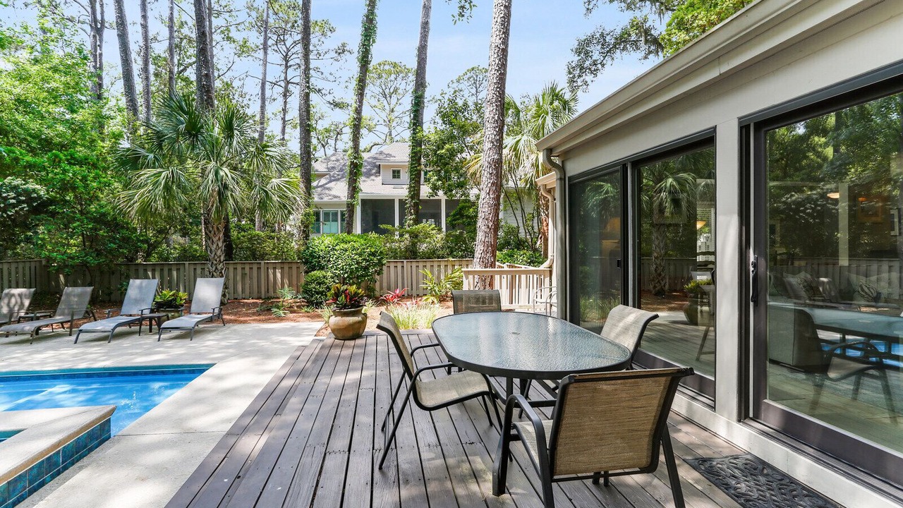 Photo of Outdoor in Heritage Woods