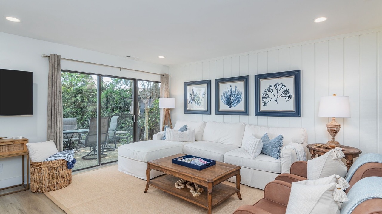 Photo of Livingroom in Sea Pines