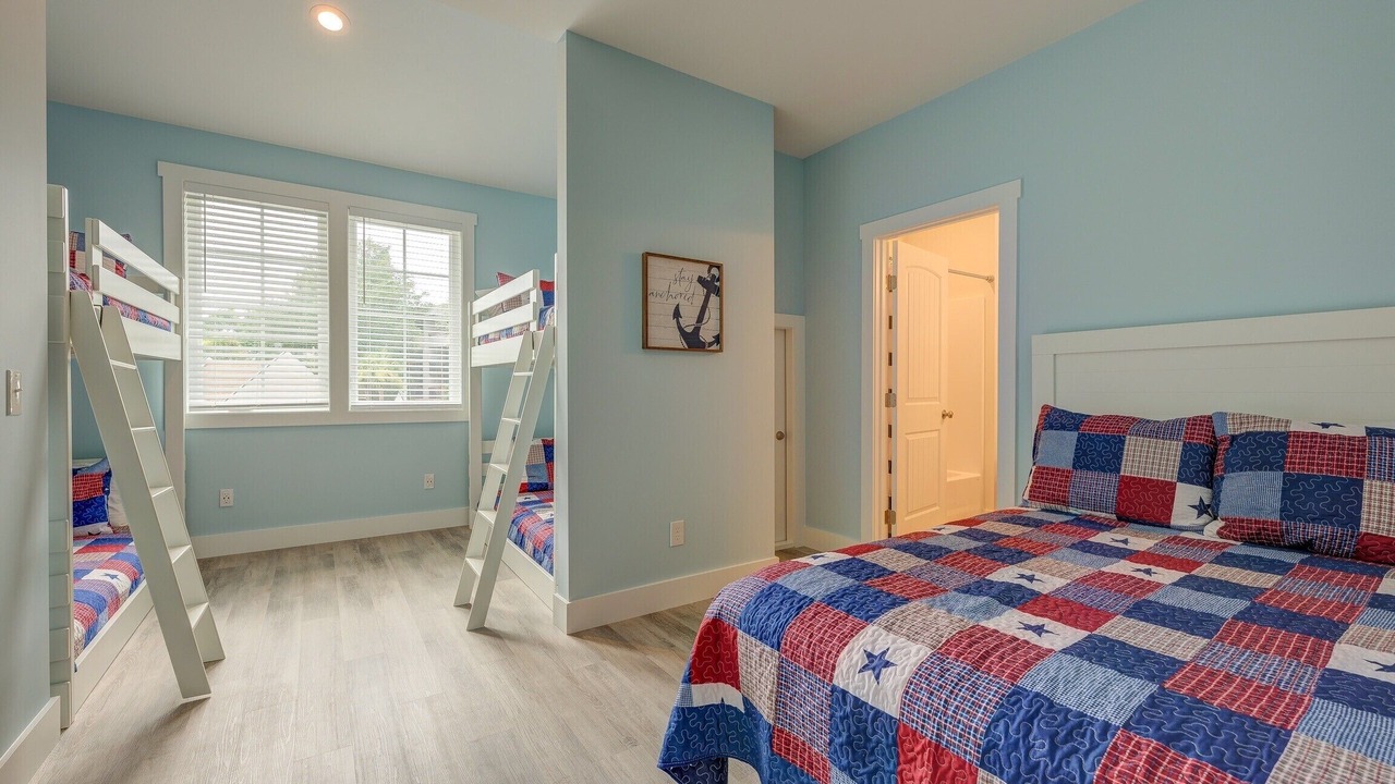Photo of Bathroom in North Forest Beach