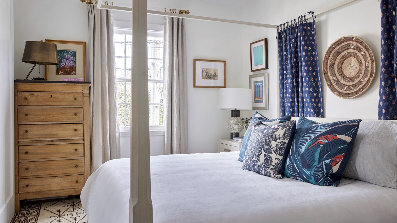Photo of Bedroom in Beach Institute