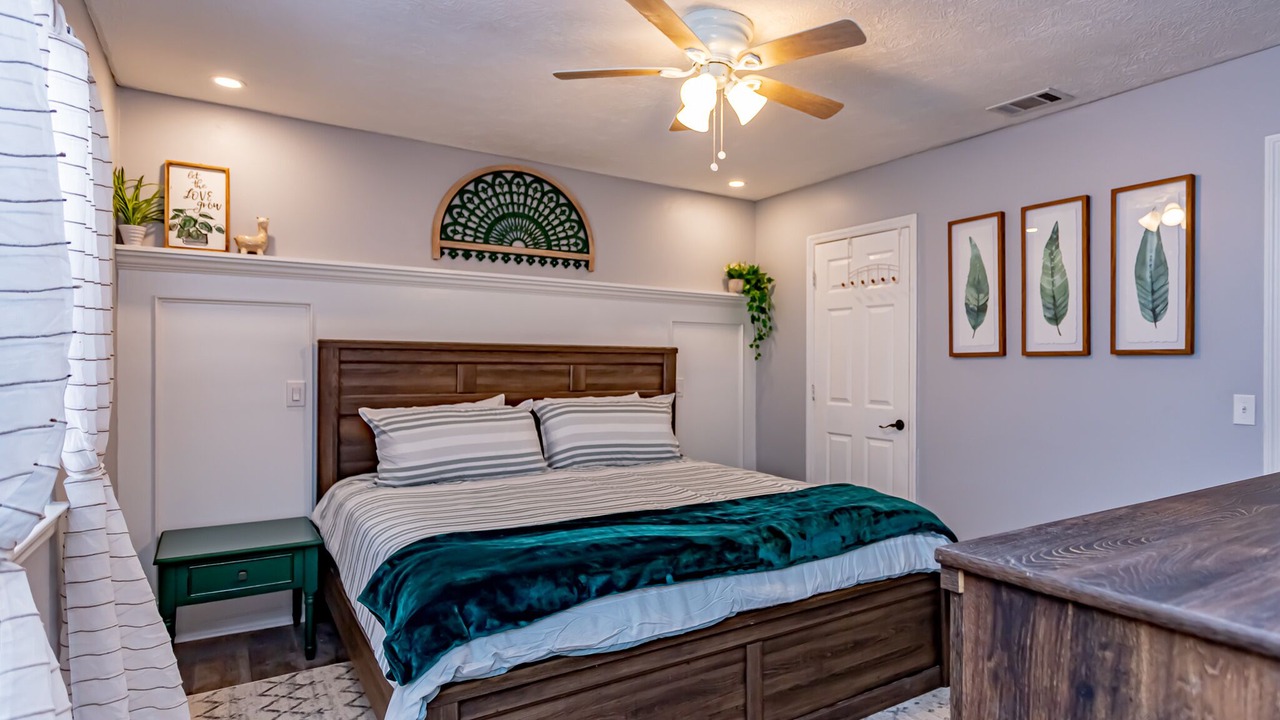 Photo of Bedroom in Whitemarsh Island
