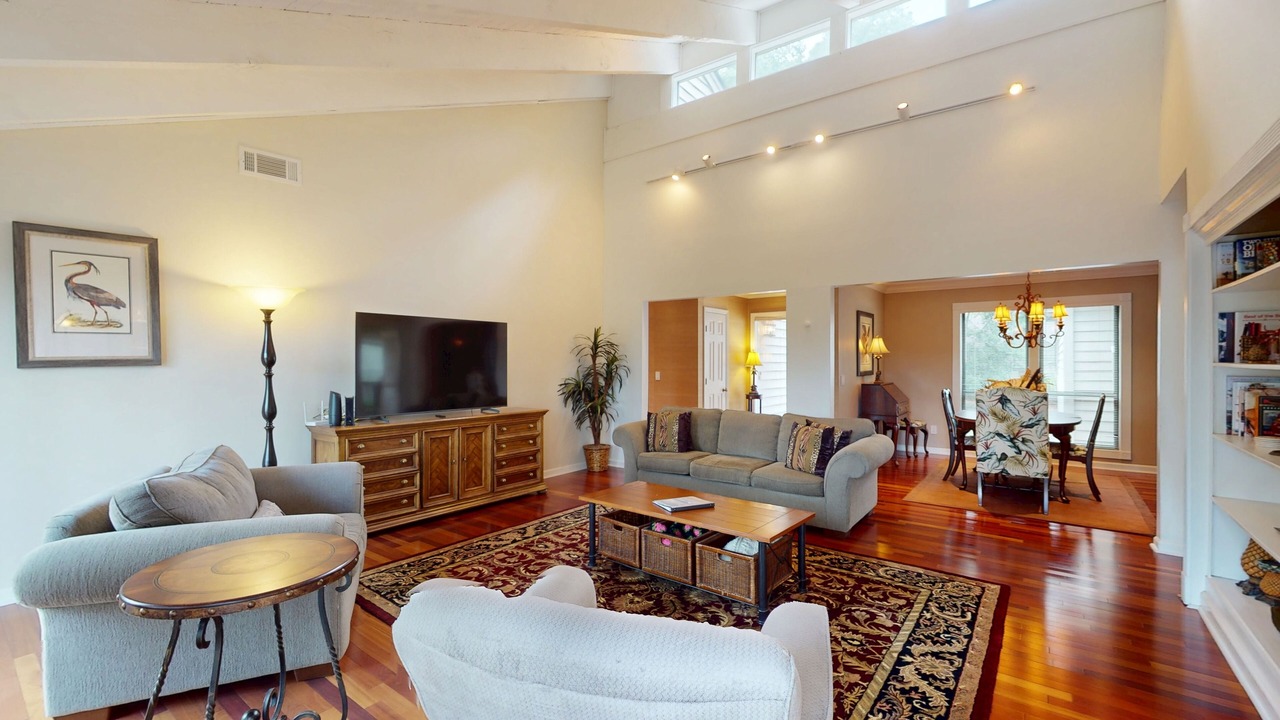 Photo of Livingroom in Sea Pines