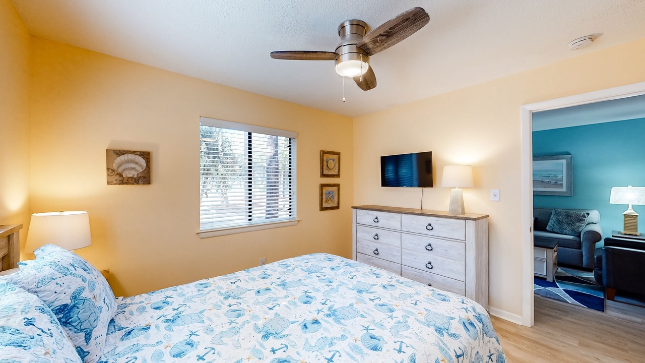 Photo of Bedroom in Folly Field