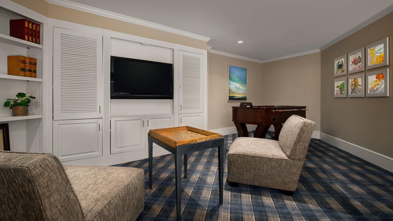 Photo of Livingroom in Harbour Town