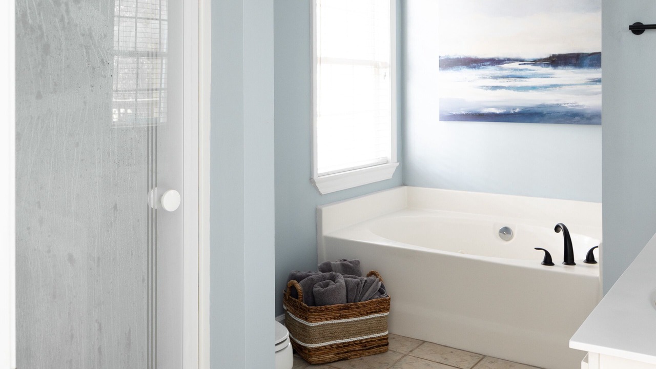 Photo of Bathroom in Sunset Point