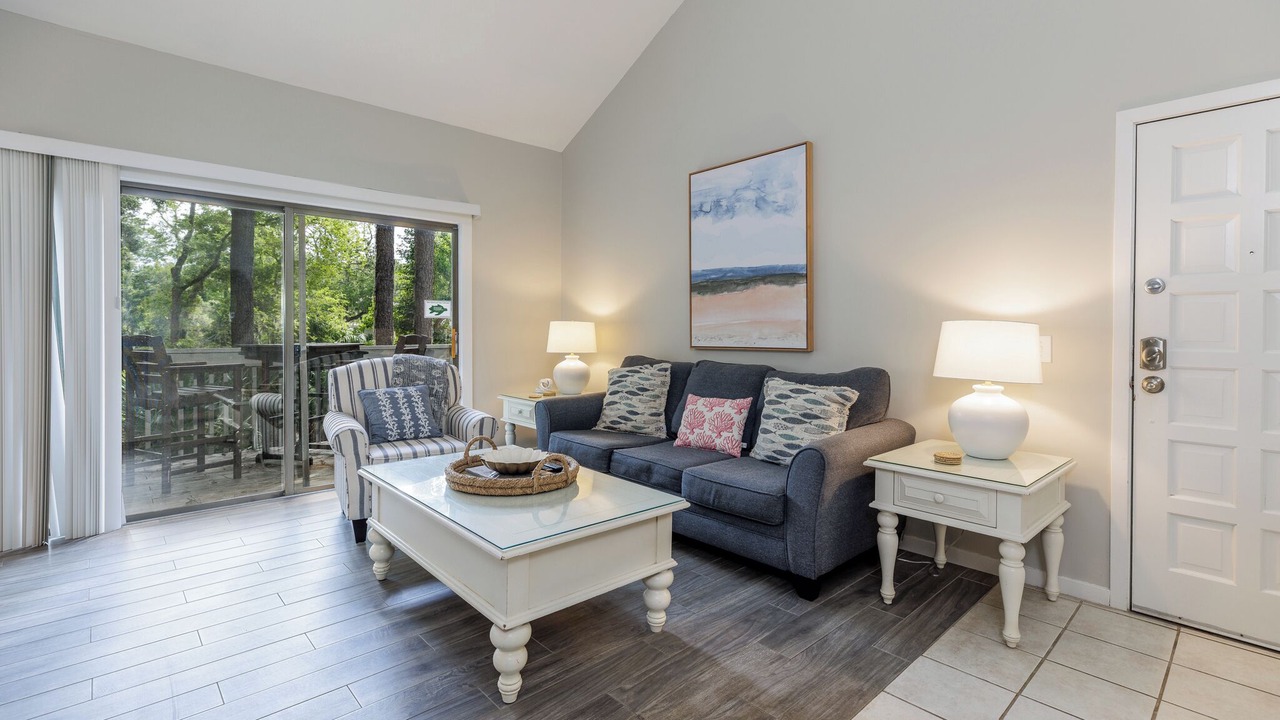 Photo of Livingroom in Sea Pines