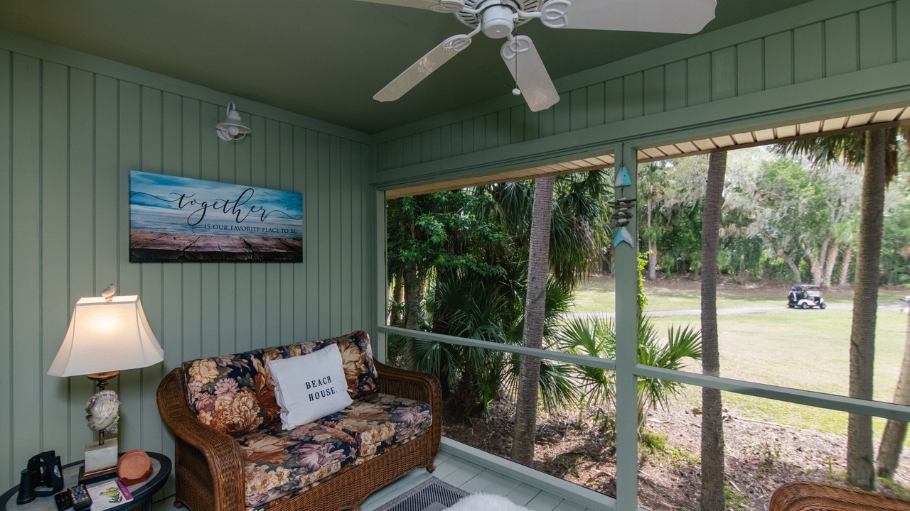 Photo of Livingroom in Ocean Ridge