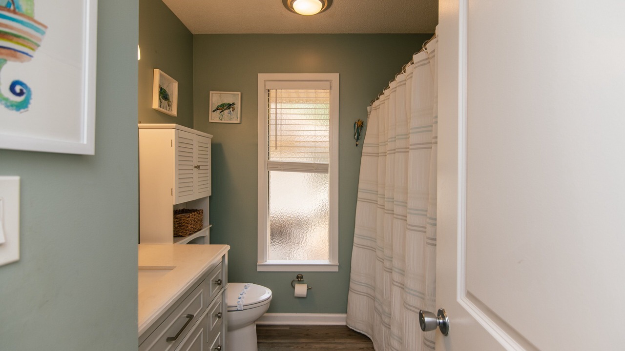 Photo of Bathroom in Ocean Ridge