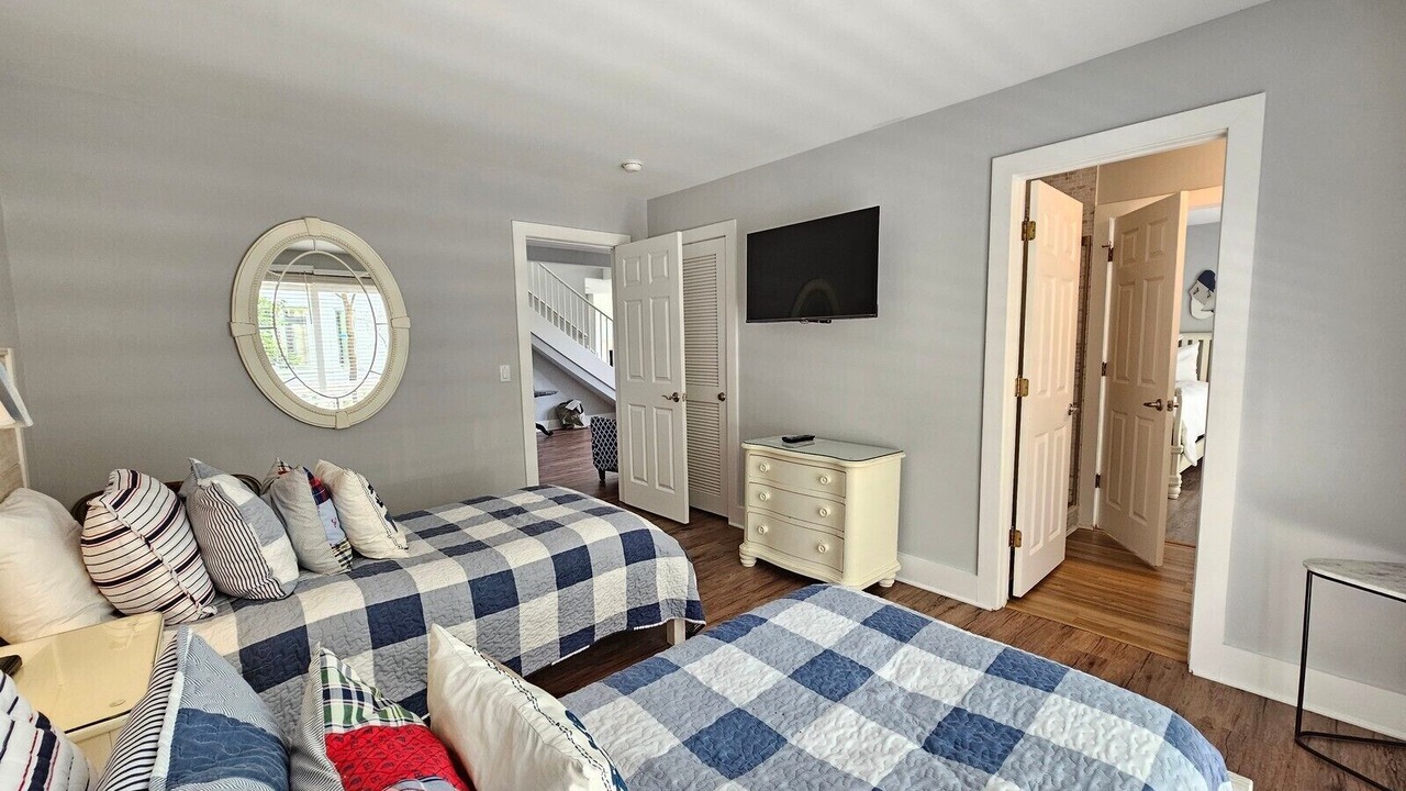 Photo of Bedroom in Palmetto Dunes