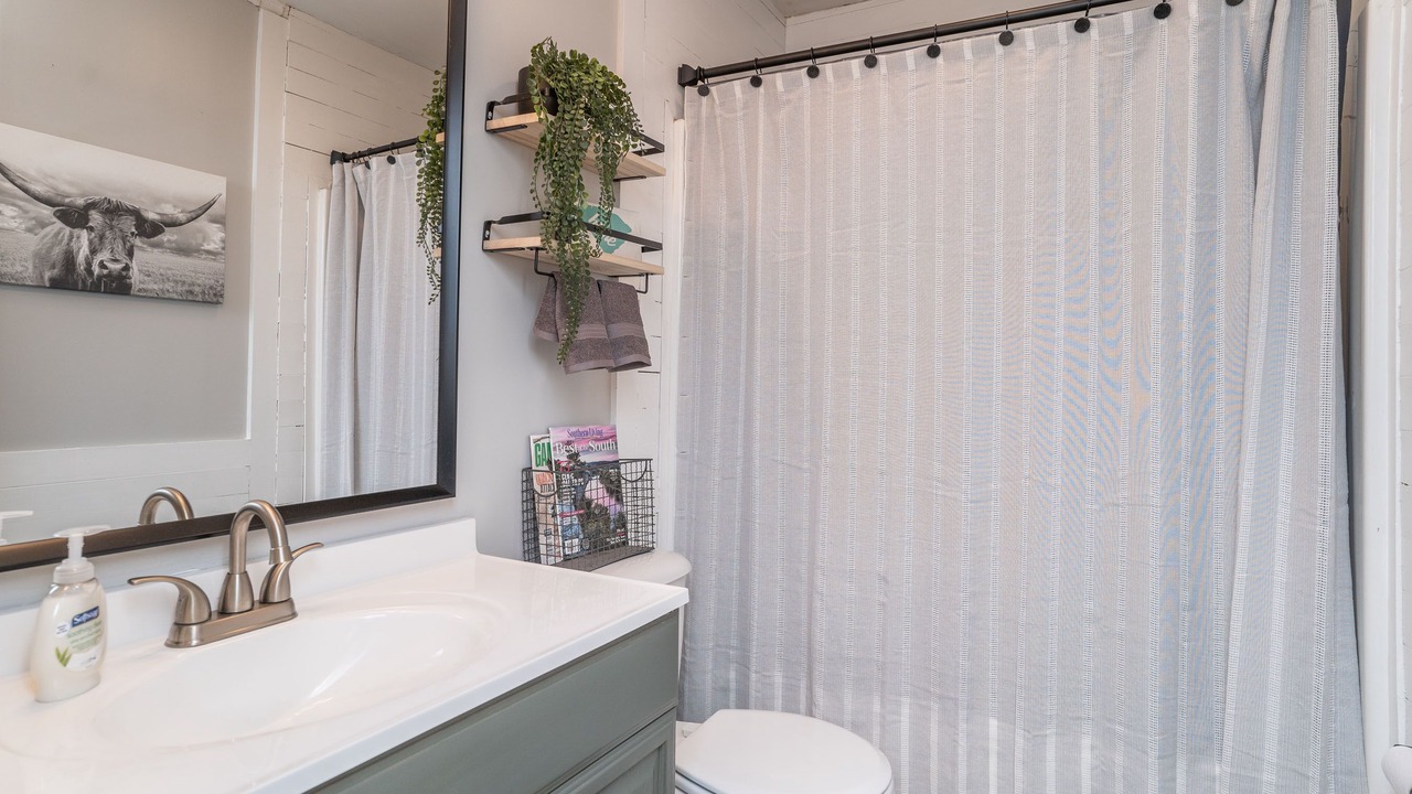 Photo of Bathroom in Beaufort