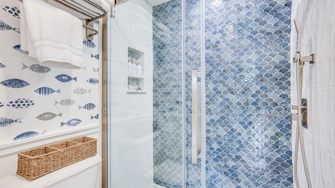 Photo of Bathroom in Oceanmarsh Subdivision
