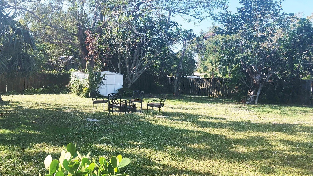 Photo of Others in Alta Vista