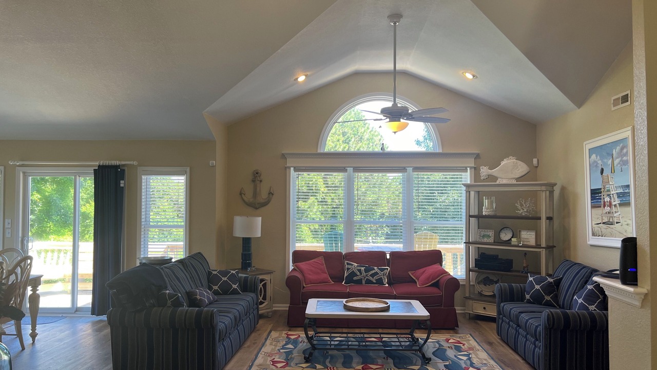 Photo of Livingroom in Sea Acres