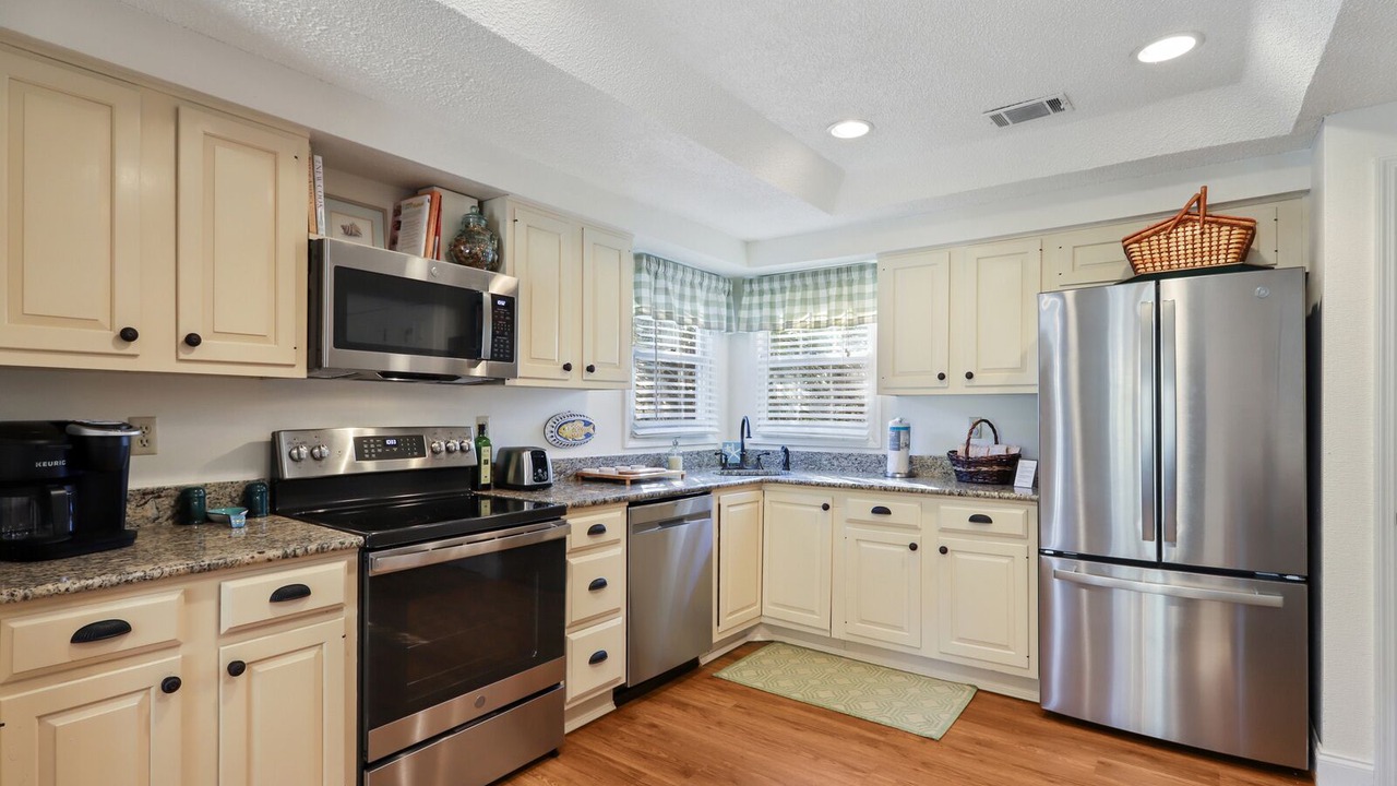 Photo of Kitchen in Shipyard Plantation