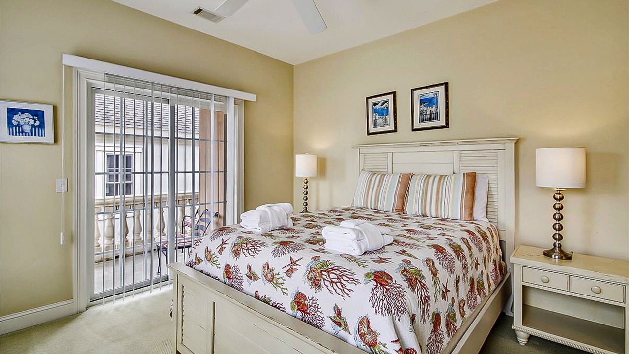 Photo of Bedroom in Palmetto Dunes