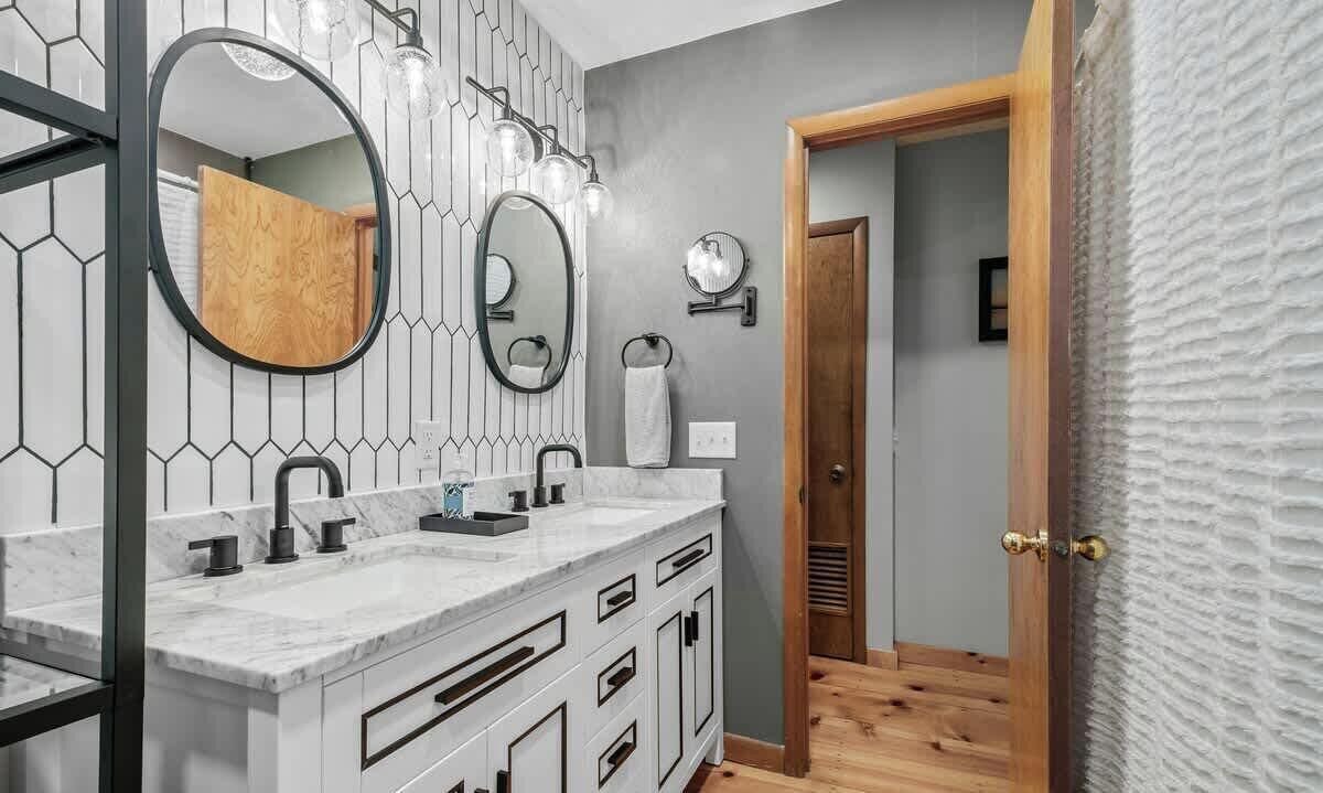Photo of Bathroom in Rogers