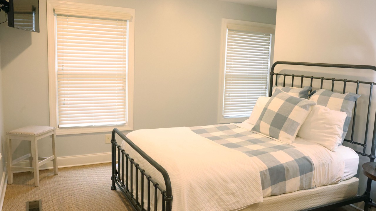 Photo of Bedroom in Misty River
