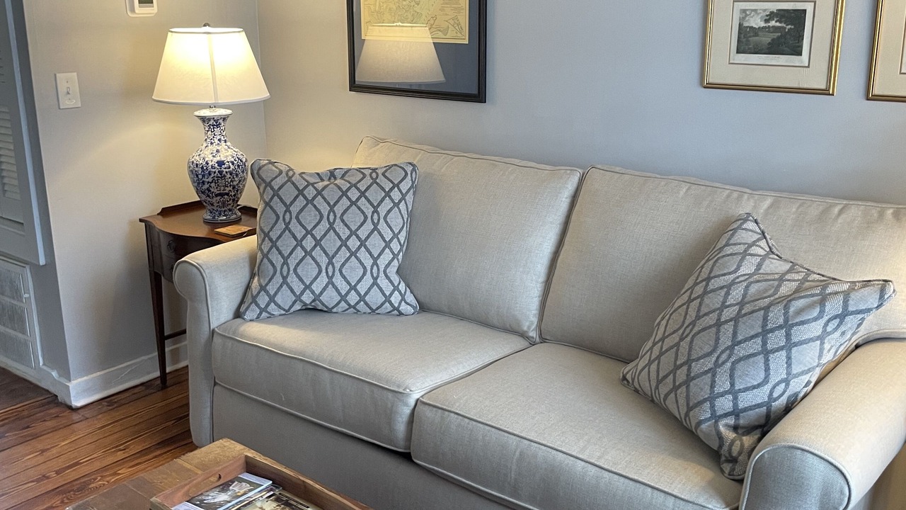 Photo of Livingroom in Historic Downtown Savannah