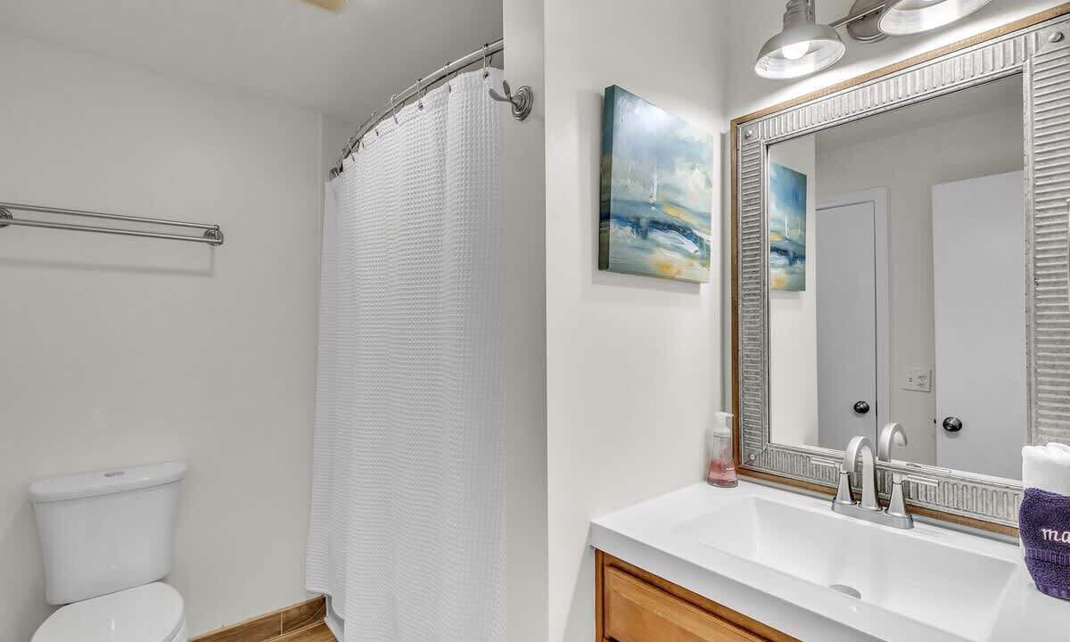 Photo of Bathroom in South Beach