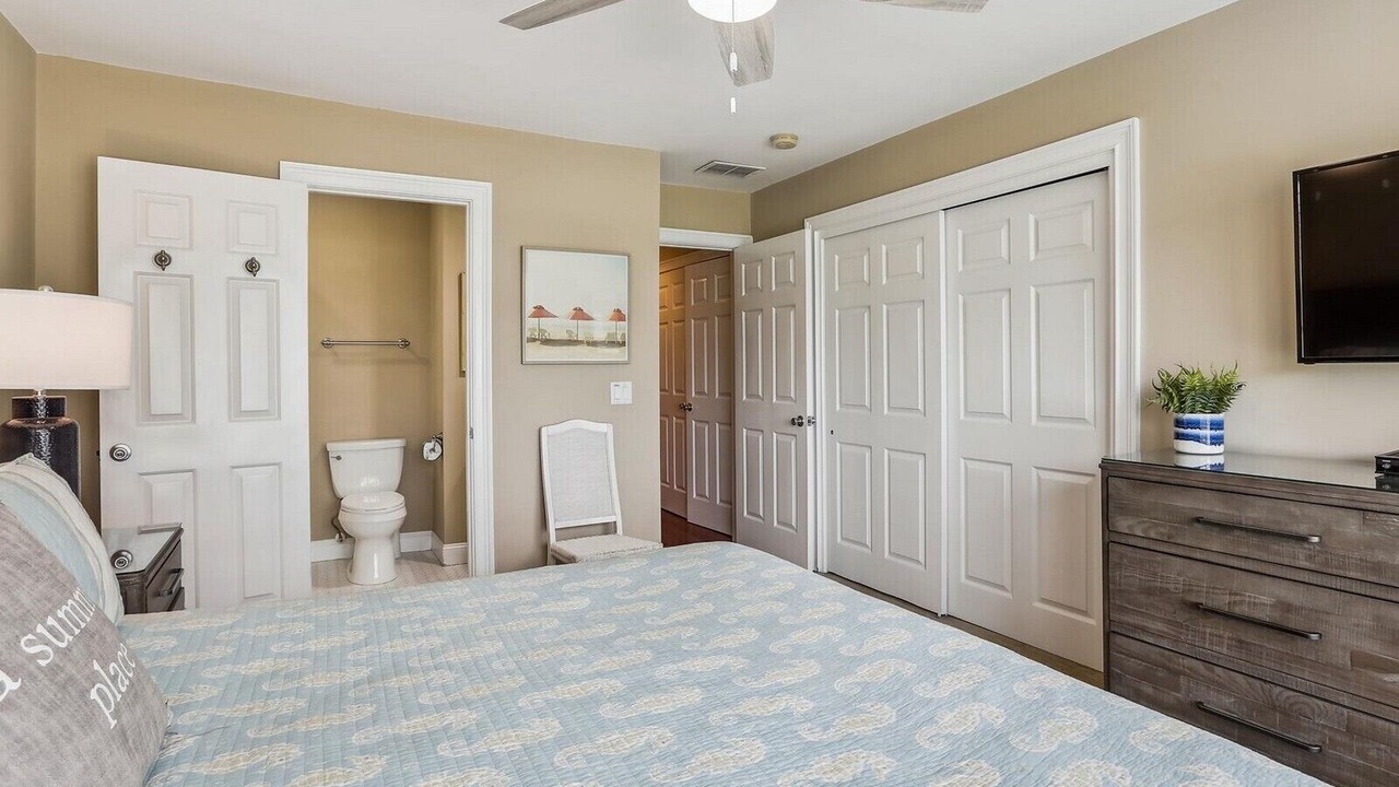Photo of Bathroom in South Beach