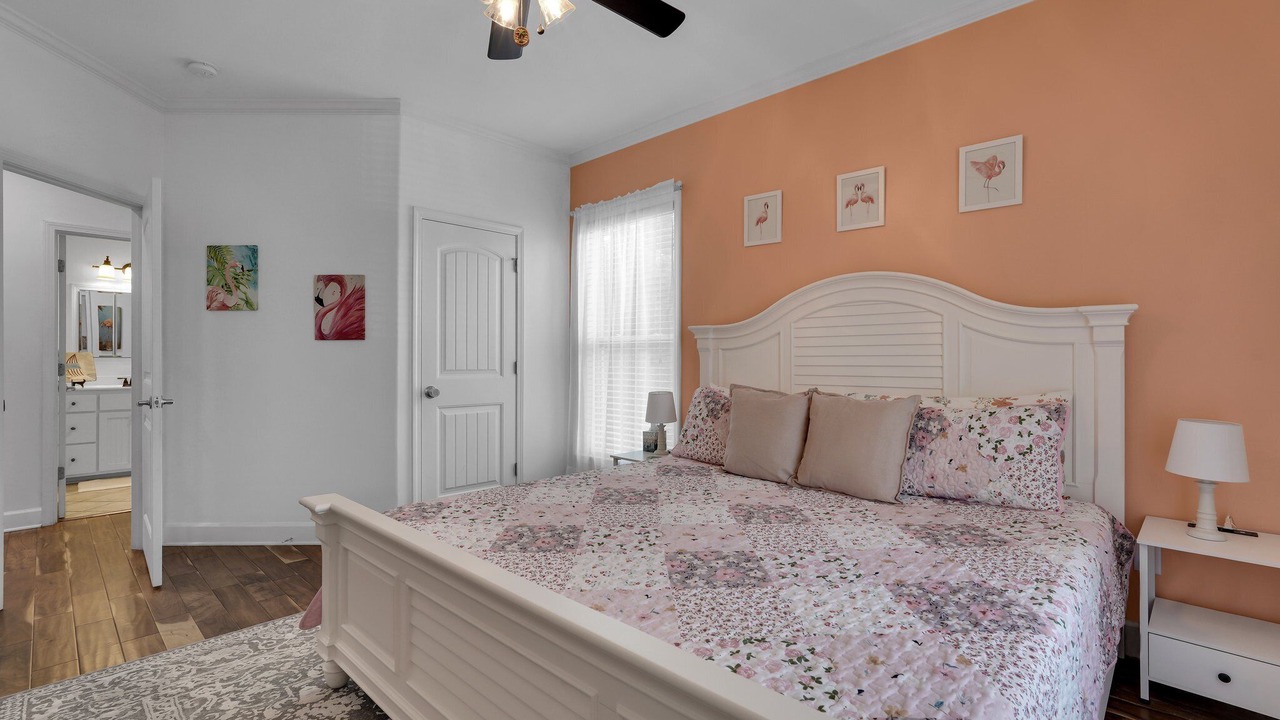Photo of Bedroom in Savannah Beach