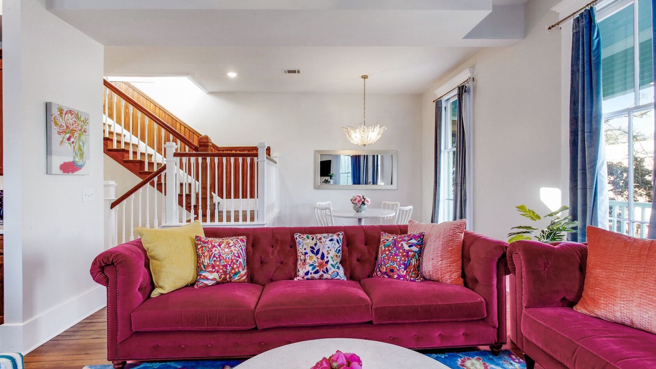 Photo of Livingroom in Savannah Victorian District