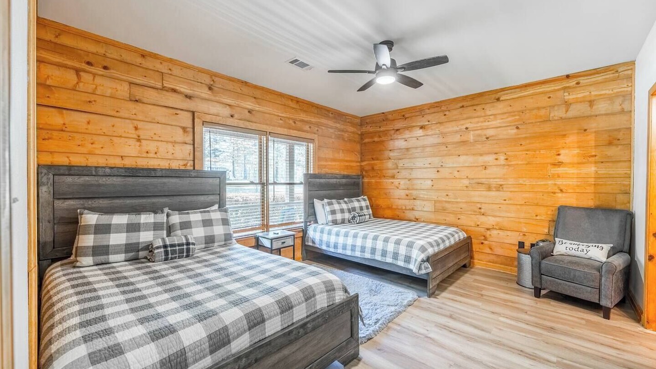 Photo of Bedroom in Pearcy