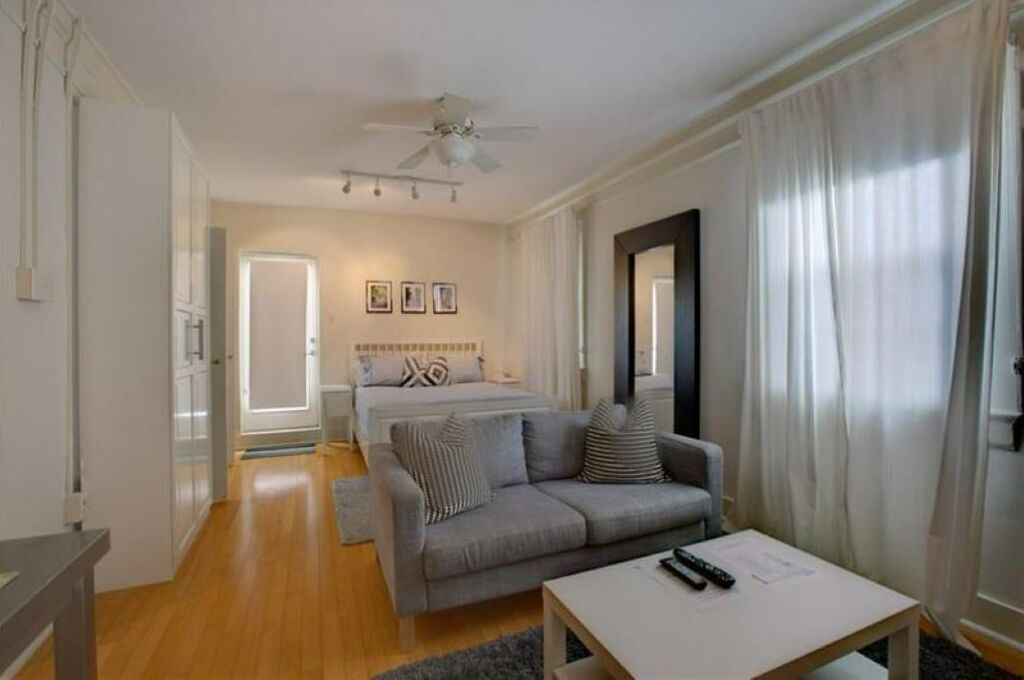 Photo of Livingroom in Uptown Historic District