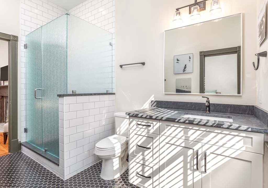 Photo of Bathroom in Savannah Victorian District