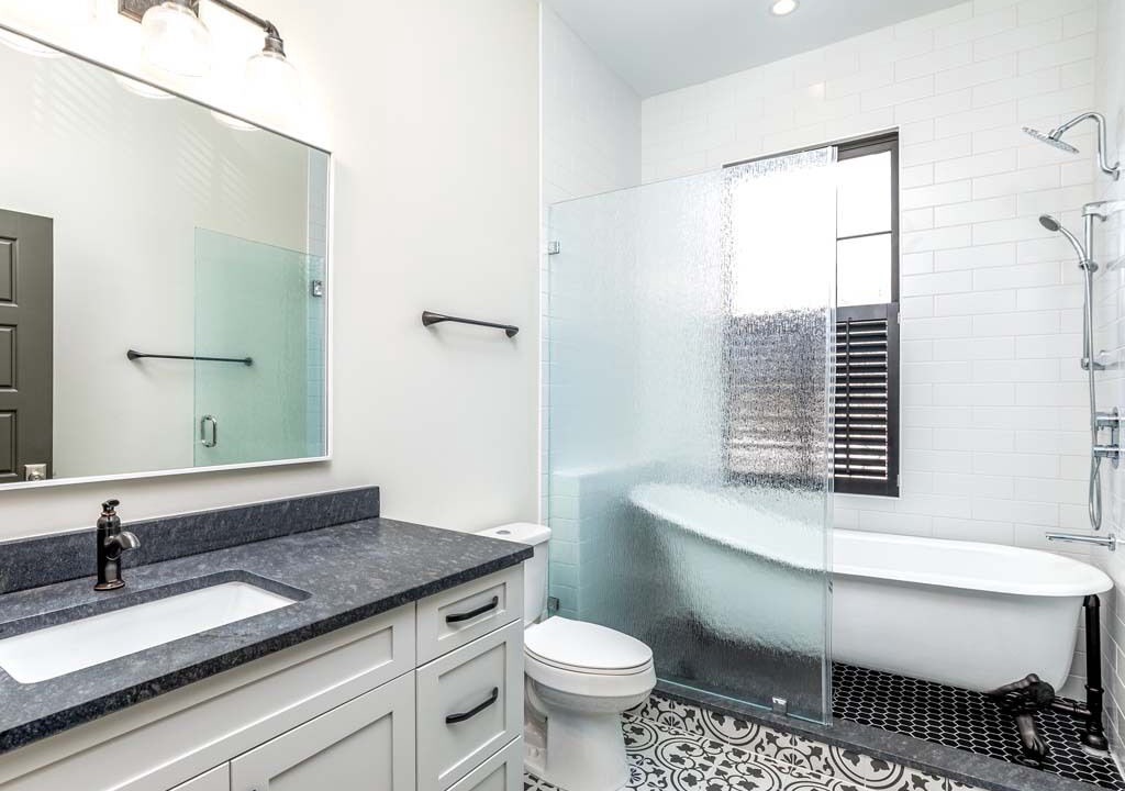 Photo of Bathroom in Savannah Victorian District