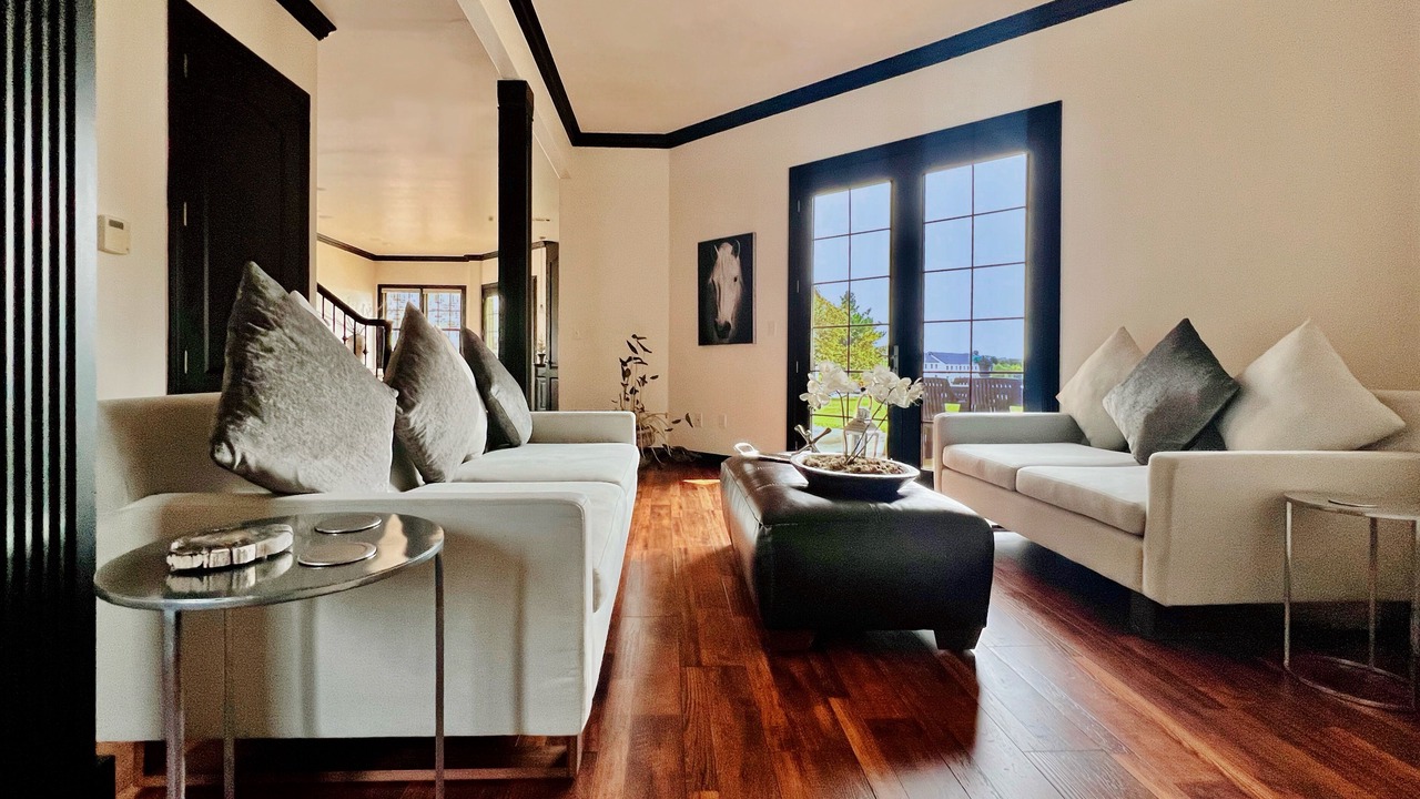 Photo of Livingroom in Rogers