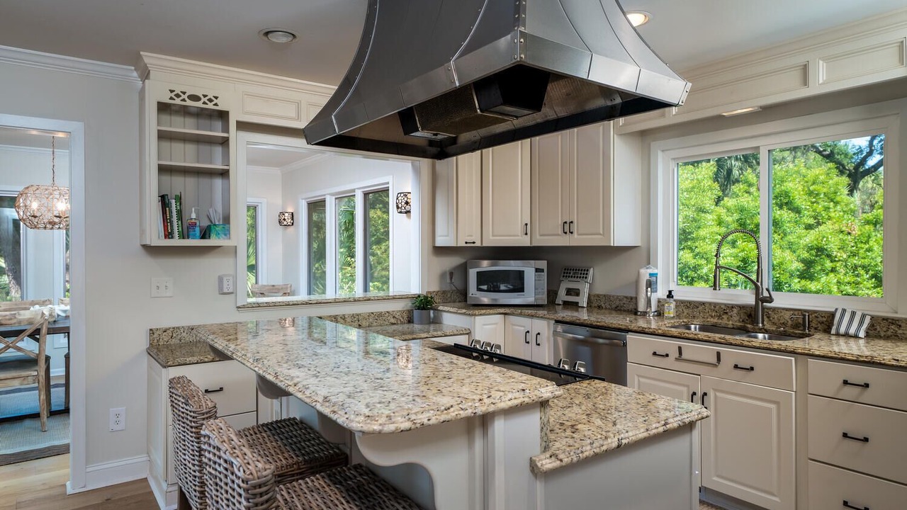 Photo of Bedroom in Seabrook Island