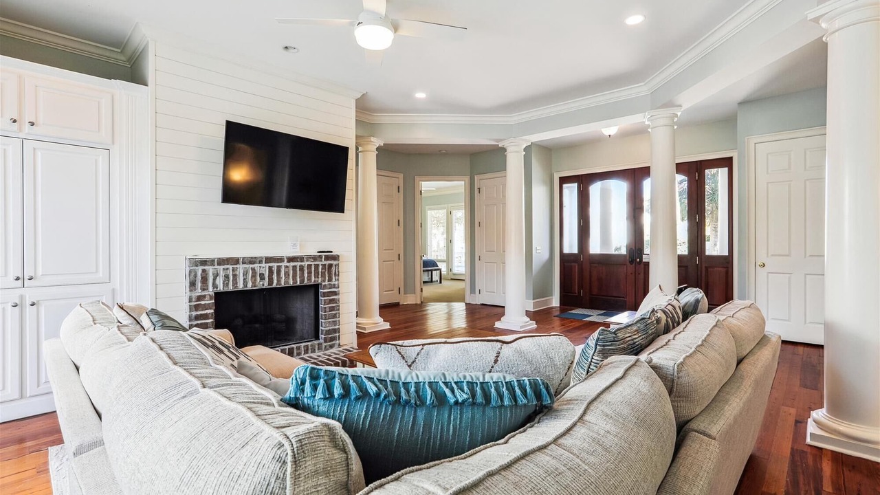 Photo of Livingroom in Palmetto Dunes
